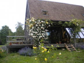 Гостиница Chambre d'Hôtes Douceurs Périgourdines  Маркуе